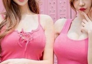 17c吃瓜官网：一边吃瓜一边走神的自我对话