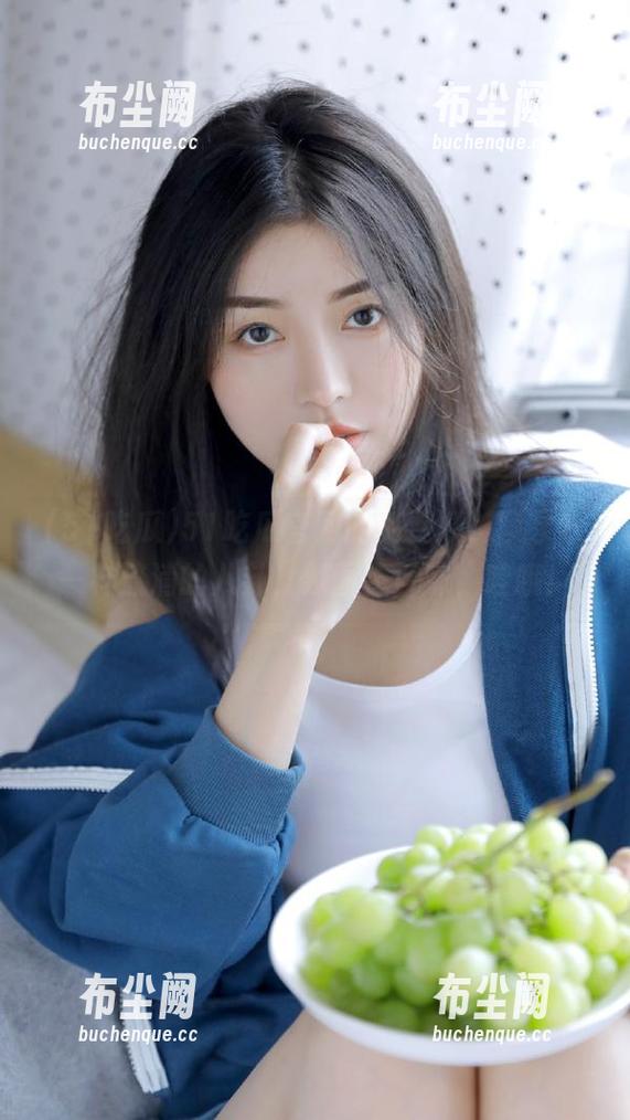 51吃瓜官网的免费瓜，喷泉水一样流淌的八卦，辣面上百味，哇哦！