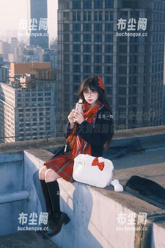 大家快来看！51吃瓜苹果版的12页，信息量大到我脑袋疼！