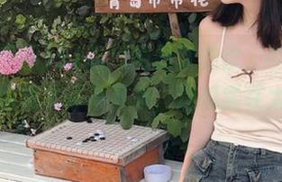 51吃瓜网最新佳作，今天的入り口让你根本停不下来，这瓜实在太好吃了。
