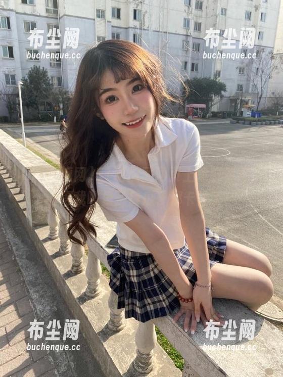 51吃瓜网网页上黑料朝阳，看得我嘴里一口瓜子都卡住了！