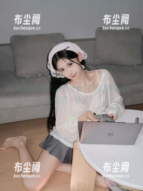 今天的心情由51热门首页的吃瓜决定，各位？