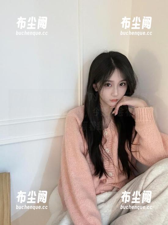 每次点开“718sx”网址时，都忍不住冒出个疑问，今天又会有哪些离奇的瓜等着我？