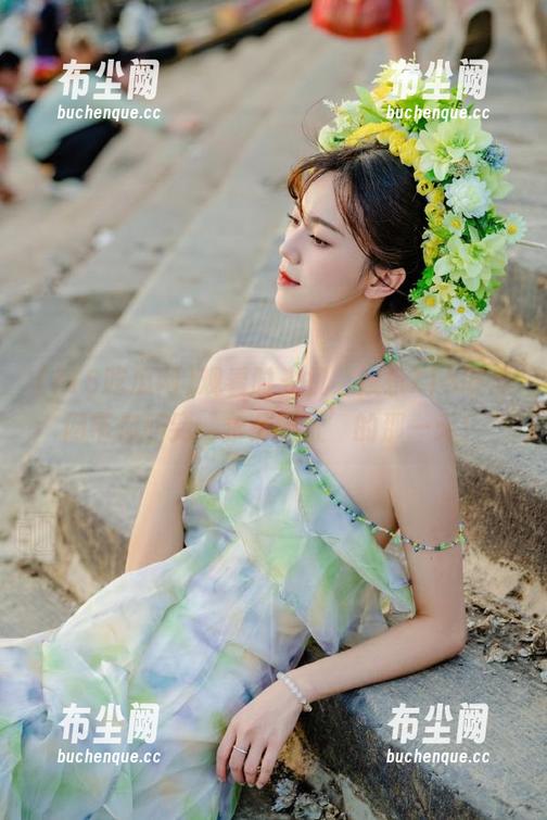 观看时光机，娱乐718吃瓜网带你回到‘永久地址’的那一天！
