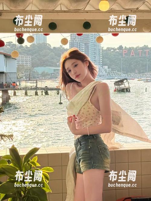 91吃瓜：黑料永久不闭馆，你的八卦能手！