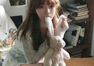 她的瓜不少，但91吃瓜中心的链接我必须得关注，太吸引了！