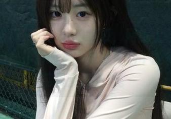 一登录99吃瓜，网纸上各种吓人的消息扑面而来，果然生活中的争议不用我亲自参与。