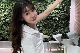 我在www.黑料不打烊.top观看，人们的八卦真有魔力，狗狗都想听了。