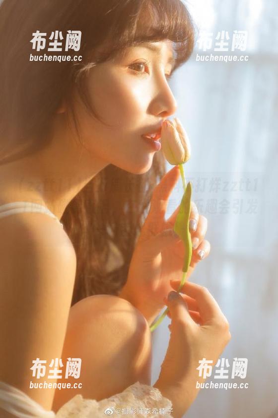 当万篇长征-黑料不打烊zztt11网站碰到直播，在线观看的乐趣会引发一场舌战群雄！