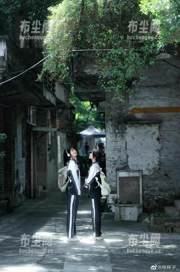 在线探秘zztt155.ccm的黑料，一不小心就掉入了数据黑洞…