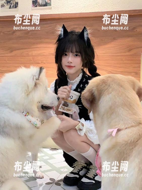 今日吃瓜网站：隐秘黑料大揭秘，昔日甜蜜瞬间瞬间变苦涩！