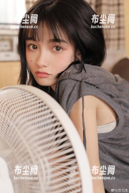 吃瓜17cgcg让我登录，心里默念“别太在意”