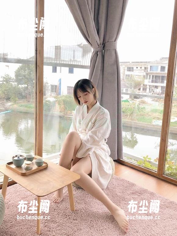 直达吃瓜天堂，正当我想追问，结果眼泪夺眶而出