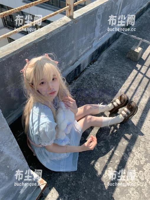 赤手空拳跨过传送门，吃瓜视频大全里乐趣多多！