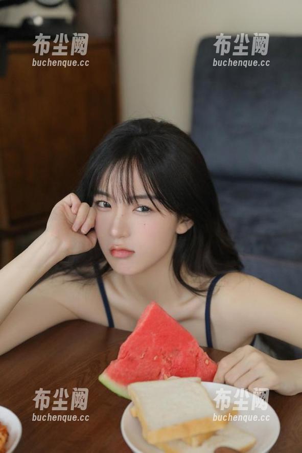 “吃瓜论坛”的视频，像极了过山车，心情起伏不定，真希望一直喷口水。