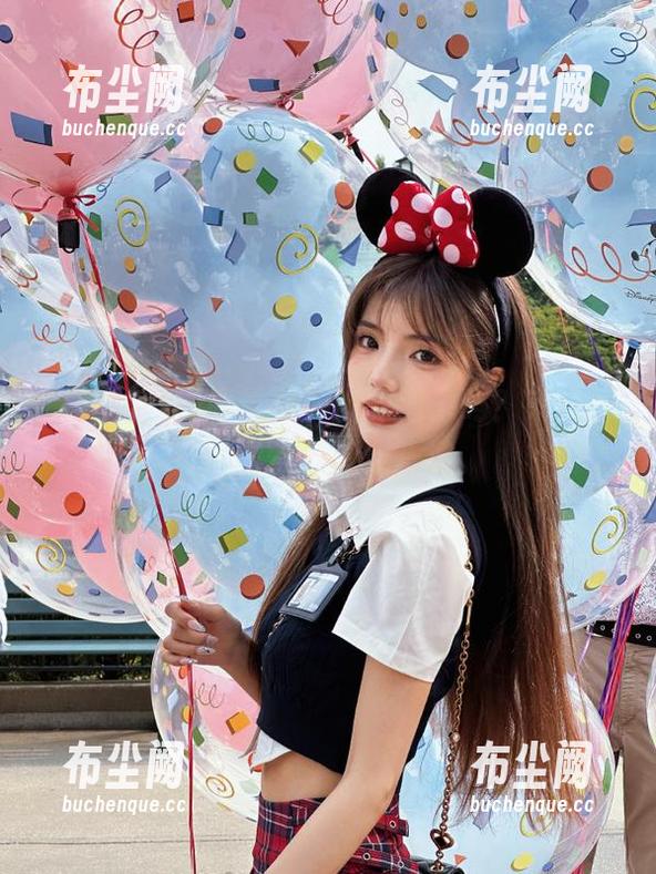 感觉到黑料味道了吗？来“每日黑料”链接走一波。