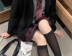 在海角吃瓜在线，瓜友们的狗血评论疯狂轰炸！