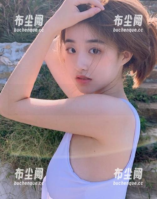 黑料app官网，免费就能看到哪些潜江大鱼在水里游，划算到哭！