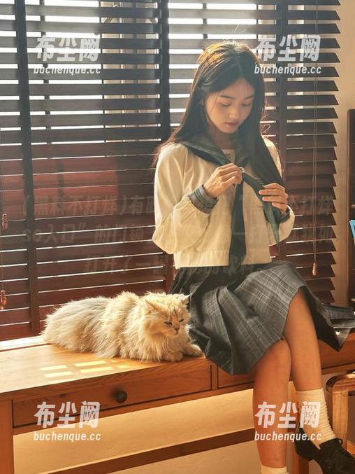 有时候真想把“黑料不打烊so入口”的门锁上，又好像一打开就犹如打开了一罐神秘的饮料。
