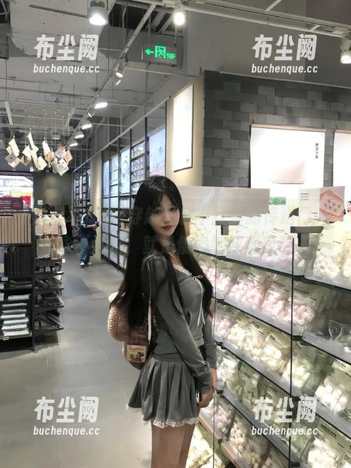 穿越黑料不打烊的传送门，永不迷路，就是傻傻地捧着瓜！