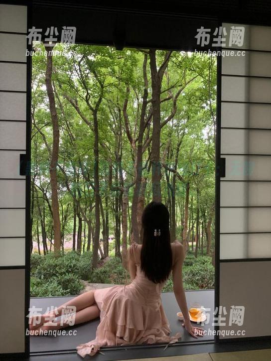 黑料不重样在线打卡：无聊的日子也能被瓜点缀。