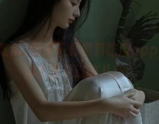 快来下载黑料吃瓜app，直达你未曾见过的八卦！