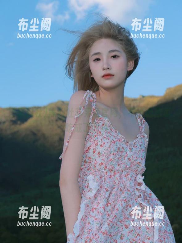 黑料社苹果版官网，不小心把瓜吃成了西瓜！