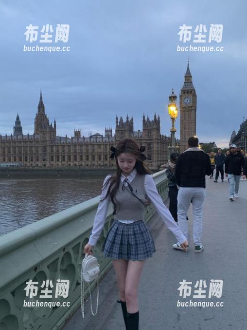 听过的瓜太多，黑料社入口等你来继续剖析那段惊人的入门经历！