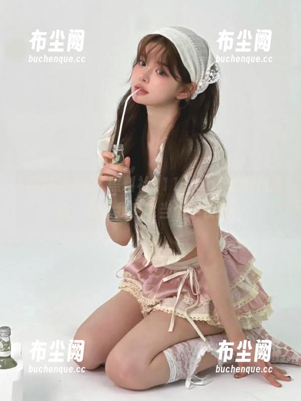 在“黑料社911”app里翻转信息，感觉我也能当个小侦探！