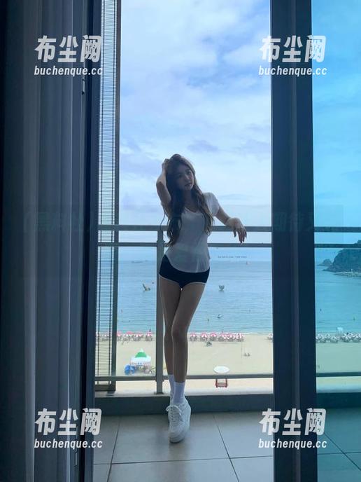 黑料社发布，下载让人期待又无奈，真是爱恨交织！