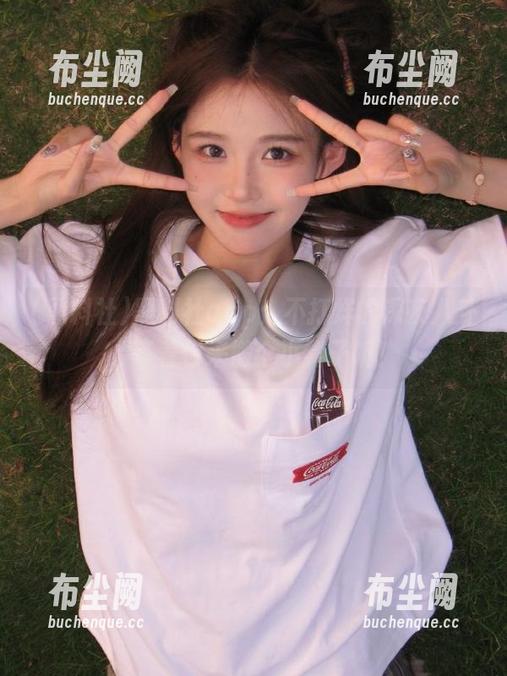 黑料社app：不打烊的深夜八卦，等着你来搬个小凳子听！