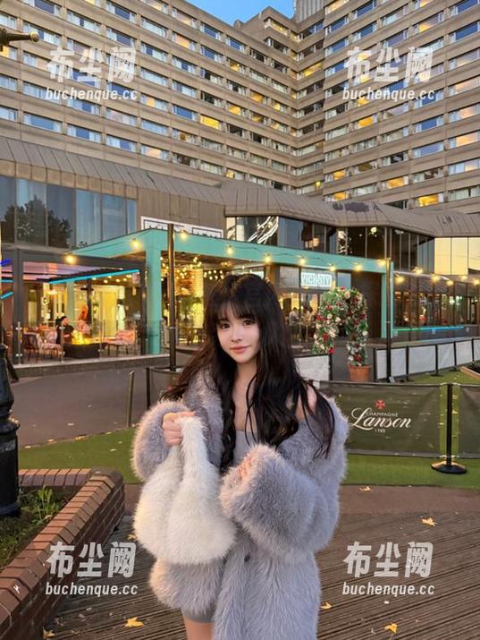 黑料社区官网直达，探险者请注意，点击后可能被卷入“吃瓜”漩涡！