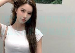现场直播，黑料网的在线视频，让我想起来那段尴尬时光