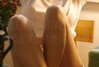 点开黑料网曝传送门，化学老师的趣事比化学反应还快！