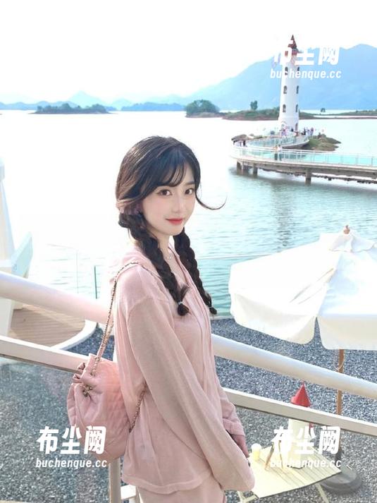 免费黑料网站的下载线路，如同潜入八卦深水区，快抓紧蹲一蹲！
