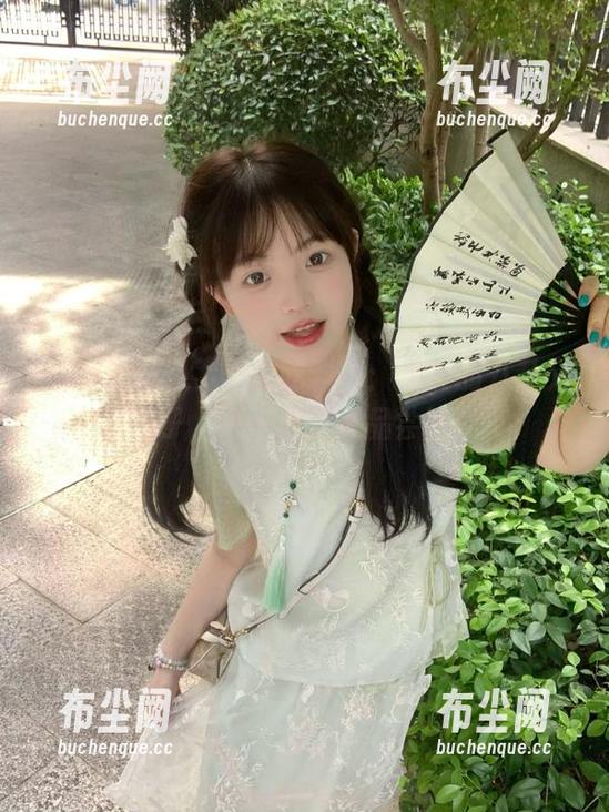 “黑瓜吃料”：免费的八卦又到了，来一起抢鲜品尝吧！
