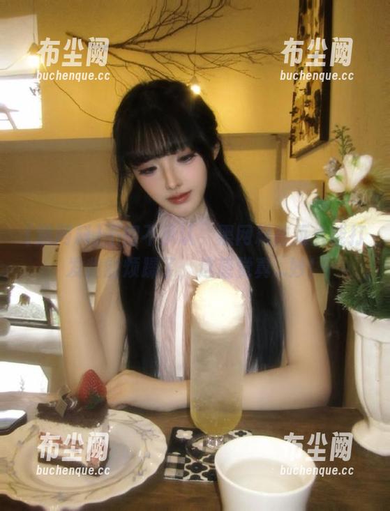 不得不承认，黑网料首页太能打发我的烦躁了，这感觉真...妙！